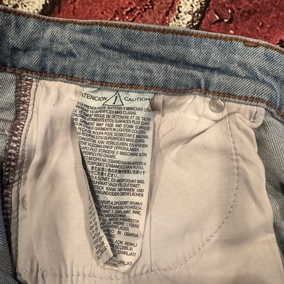 Zara Man Jeans size 32
Inseam 27”
Excellent Pre-owned Condition - Picture 6 of 7